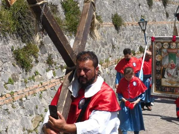 La comunità di Ficulle aspetta a braccia aperte il ritorno dello "Zio"