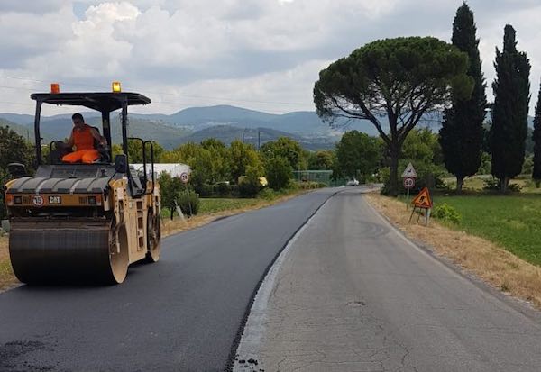 Via ai lavori di ripavimentazione della SP 56 e della SP 12 Bagnorese