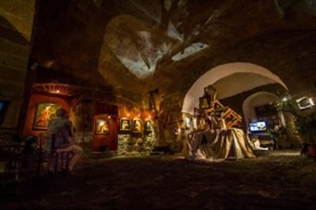 La vita, le opere, il lavoro di Ennio Luzzi alla Galleria Falzacappa Benci