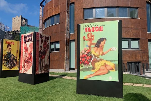 Mostra (all'aperto) per le donne illustrate da Boccasile, tra propaganda, réclame ed eros