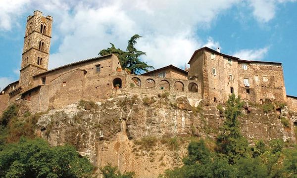 "Alberghi Diffusi nei Borghi Medievali" per un'accoglienza sostenibile