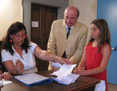 Premio al merito per i migliori studenti delle Superiori di Orvieto. Assegnati dal Rotary Orvieto le due vacanze-studio in Inghilterra