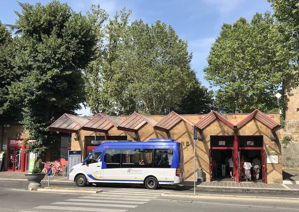 Busitalia, da lunedì 8 giugno al via in Umbria l'orario estivo