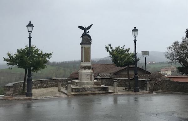 Cerimonia al Monumento dei Caduti per la Festa della Repubblica