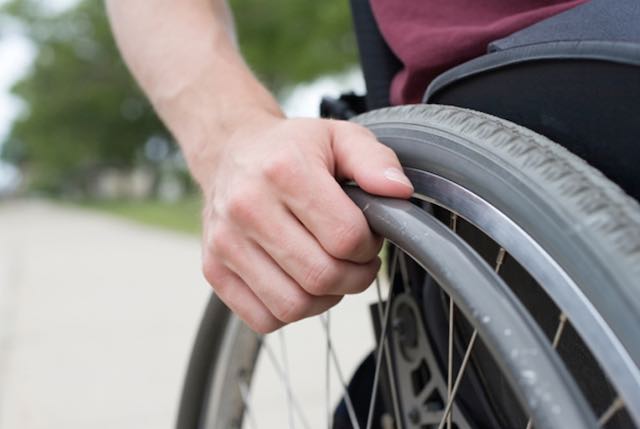 Ragazzo disabile rischia di essere escluso dalla gita a Orvieto, la preside si rivolge all'Unitalsi