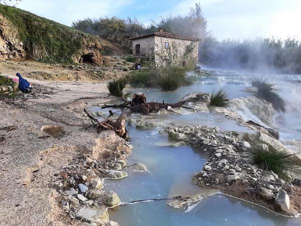 Comune, Consorzio, Genio Civile e Soprintendenza al lavoro su cascate e corsi d'acqua