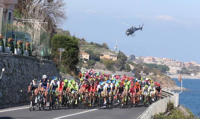 Passa la "Tirreno – Adriatica", vietato il transito alle auto nel Mancianese