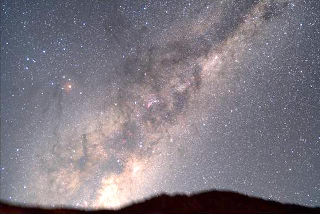 "Astrotrekking, per un pugno di stelle". Escursione naturalistica e visita all'Osservatorio