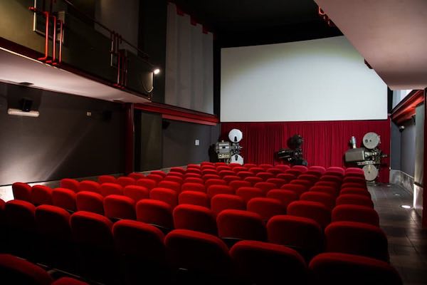 "Il Cinema ad Acquapendente". Un proiettore, due incontri e tanta storia