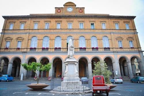 Forza Italia: "Non è previsto l'accoglimento di rifugiati sul territorio aquesiano"