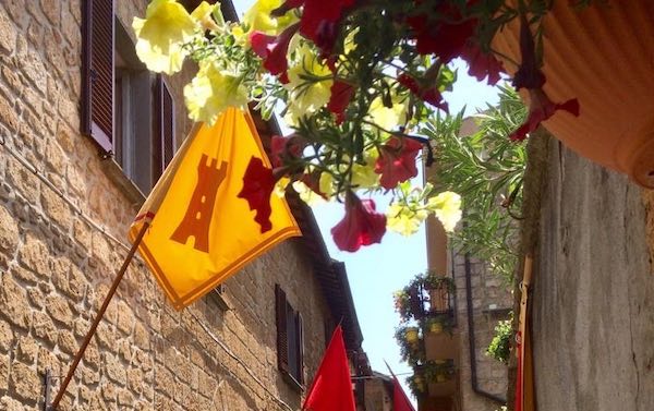 "I Quartieri Narranti". A spasso per le vie del Corsica con il Touring Club Italiano