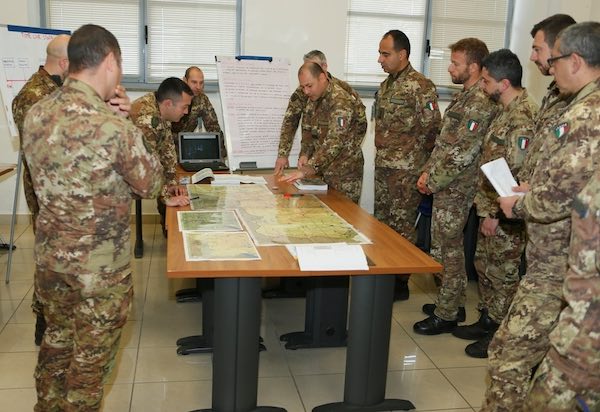 Formazione avanzata alla Scuola Sottufficiali dell'Esercito, via al Corso di Branca