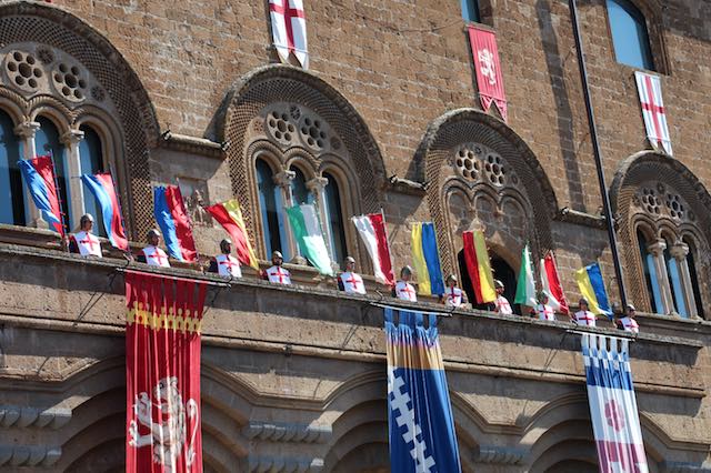Annullati Palombella, Corteo Storico e delle Dame, Orvieto in Fiore e Staffetta dei Quartieri