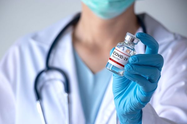 Vaccini, prenotati 5.891 caregiver e familiari conviventi di persone con grave disabilità ed estremamente vulnerabili