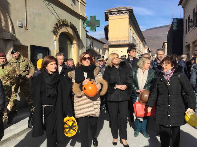 Cretu in visita in Umbria: "L'Europa farà tutta la sua parte per la ricostruzione"