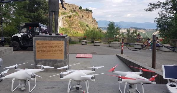 Covid-19. I droni della Croce Rossa aiutano a sorvegliare il territorio