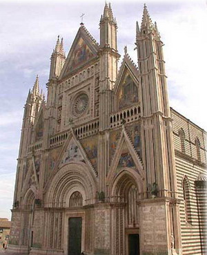Nel Duomo di Orvieto il vescovo Tuzia ordina due nuovi sacerdoti