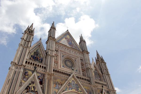 Torna "WeekEnd" di Marcopolo Tv. Tra Orvieto e la Tuscia, con Erika Mariniello