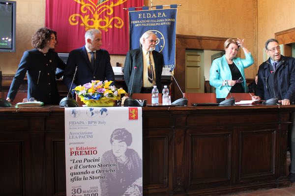 Annullato il concorso "Lea Pacini e il Corteo Storico: quando ad Orvieto sfila la Storia"