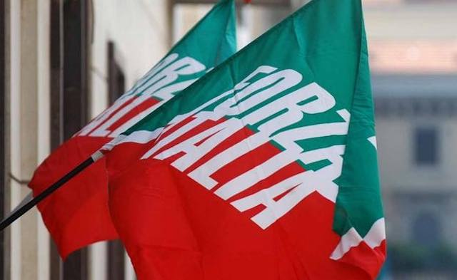 Forza Italia: "Gnagnarini ponga l'attenzione sull'attuale amministrazione"