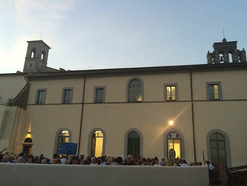 Inaugurato il "Giardino dei Lettori" alla biblioteca "Luigi Fumi"