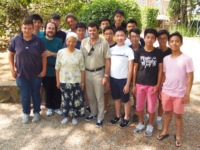 Da Hong Kong a Castel Viscardo: una lezione con gli allievi cantanti