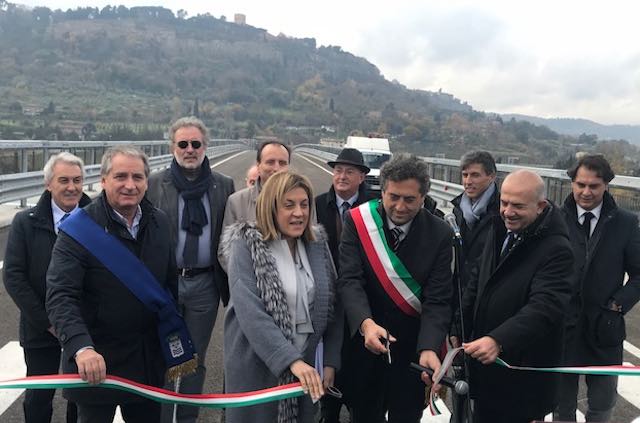 Apre la Complanare, inaugurato il primo stralcio. Al lavoro per il secondo