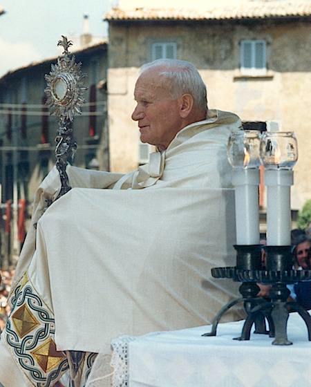 Nel giorno della canonizzazione il Collegium "Orvieto Città del Corpus Domini" ricorda la visita pastorale di Giovanni Paolo II