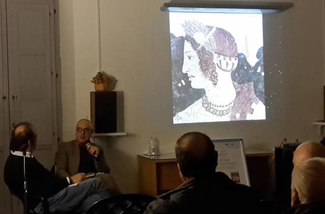 "Amore e sesso al tempo degli Etruschi", la rivincita della donna