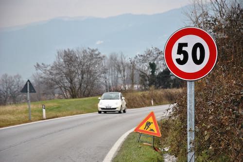 Limite di velocità a 60 chilometri orari sulla SP 32, a 50 sulla SR 71