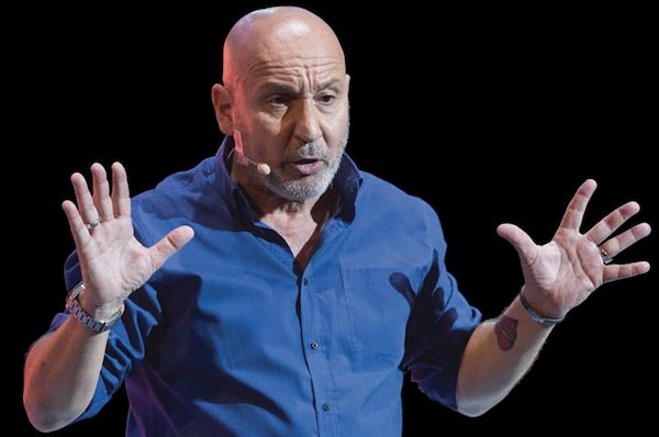 "Papà perché lo hai fatto?". Doppio sold out per Maurizio Battista