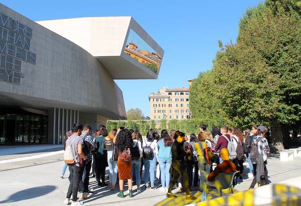 Gli studenti del "Midossi" in alternanza scuola lavoro al Maxxi di Roma