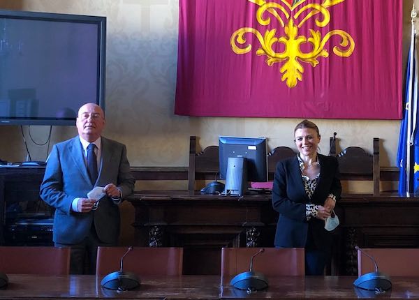 "La nostra priorità da almeno vent'anni è il secondo casello autostradale"