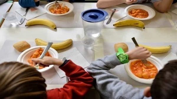 Mense scolastiche, da lunedì in vigore il nuovo menù invernale