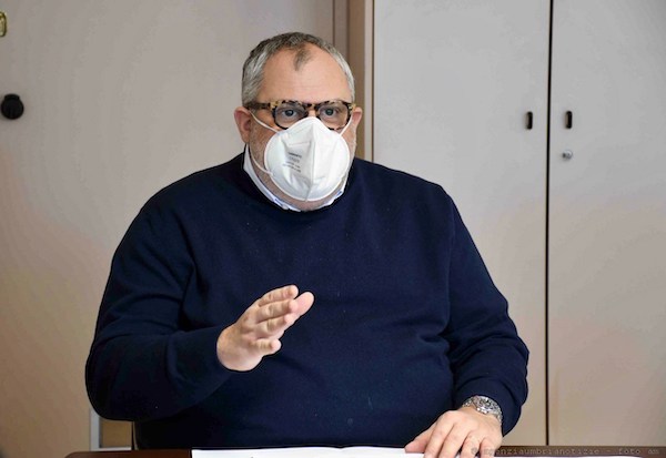 L'assessore Fioroni presenta la task force per la gestione delle crisi d'impresa