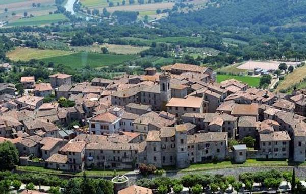 Giornata della Gentilezza, così Monte Castello di Vibio rinnova l'appuntamento