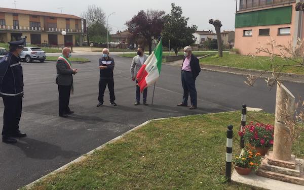 Omaggio al Monumento per gli Invalidi e le Vittime sul Lavoro