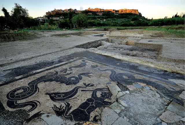 Stand "UmbriArcheologia: novità dal passato" a Tourisma