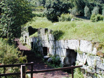Nuovi scavi nell'area archeologica della Necropoli del Crocifisso del Tufo