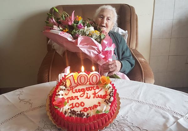Tanti auguri a Rosa Mastrogregori per i suoi 100 anni