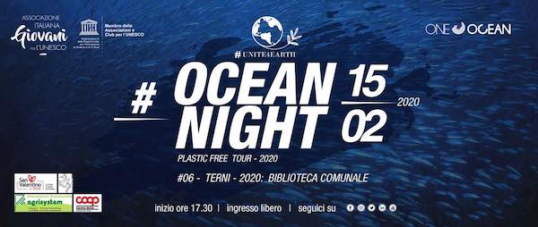 "Ocean Night". Tappa del tour plastic free alla Biblioteca Comunale