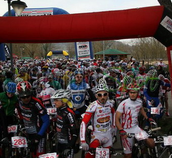 E' l'ora della Orvieto Wine Marathon. Partenza e arrivo dal Parco Urbano del Paglia