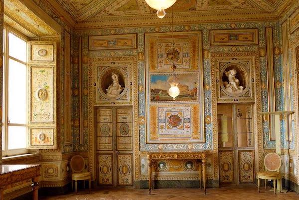 Visita a Palazzo Altieri, il sogno dei Santacroce nel borgo di Oriolo Romano