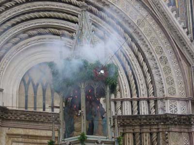 Orvieto in festa. Oggi è il giorno della Palombella