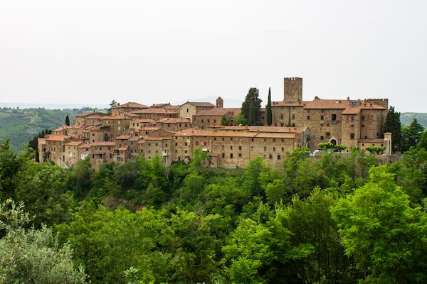 Istituito il canone unico patrimoniale, sì del Consiglio al regolamento