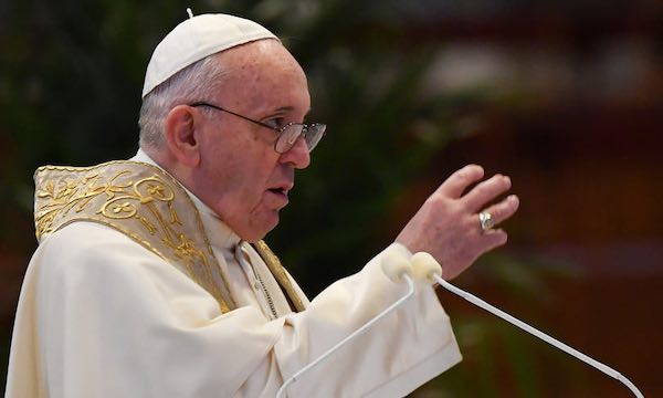 Il Papa ricorda i 150 anni dalla fondazione della Confraternita della Madonna dell'Addolorata