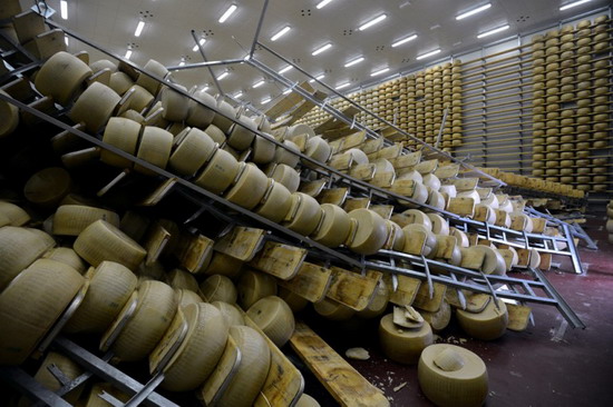 Vendita straordinaria di formaggio proveniente dalle zone terremotate dell'Emilia