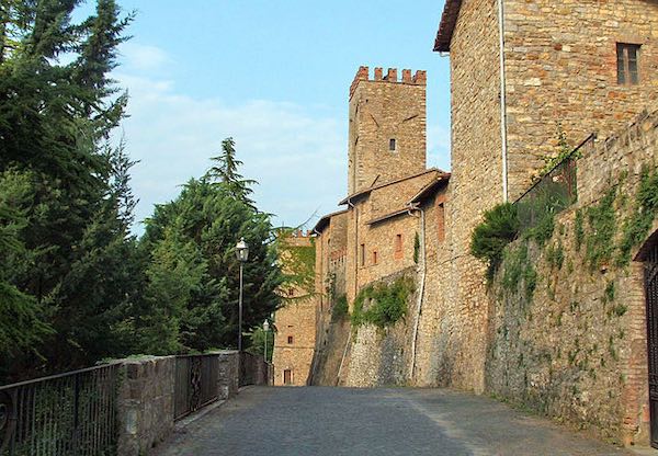 "Nei prossimi giorni tutto il personale del Comune sarà sottoposto a tampone"
