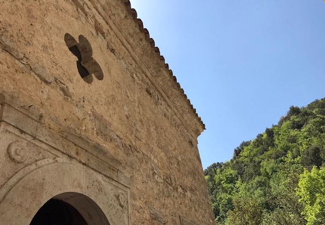 Nel cuore dell'Eremo. Rinnovato il pellegrinaggio al Santuario della Pasquarella