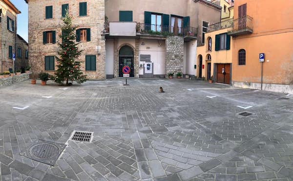 Cambiano i parcheggi in Piazza della Libertà